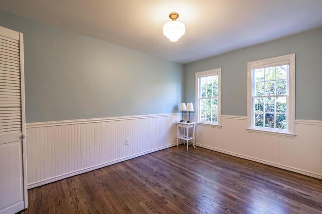 811 Alameda Avenue, Monterey CA: https://media.crmls.org/mediaz/90c516c7-c272-479a-8f66-05c34744a349.jpg