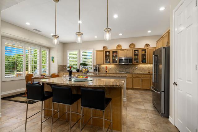 81314 Golden Barrel Way, La Quinta CA: https://media.crmls.org/mediaz/90c5eeb4-13ff-4bb7-87a8-9d3b3da040cc.jpg