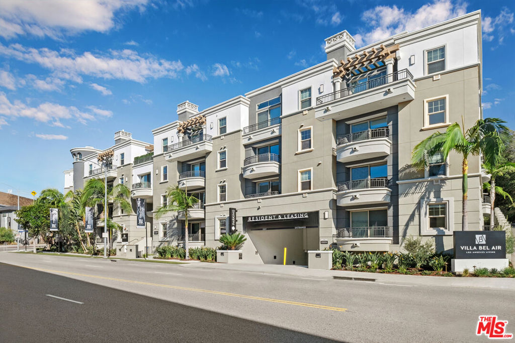 130 S Sepulveda Boulevard #305