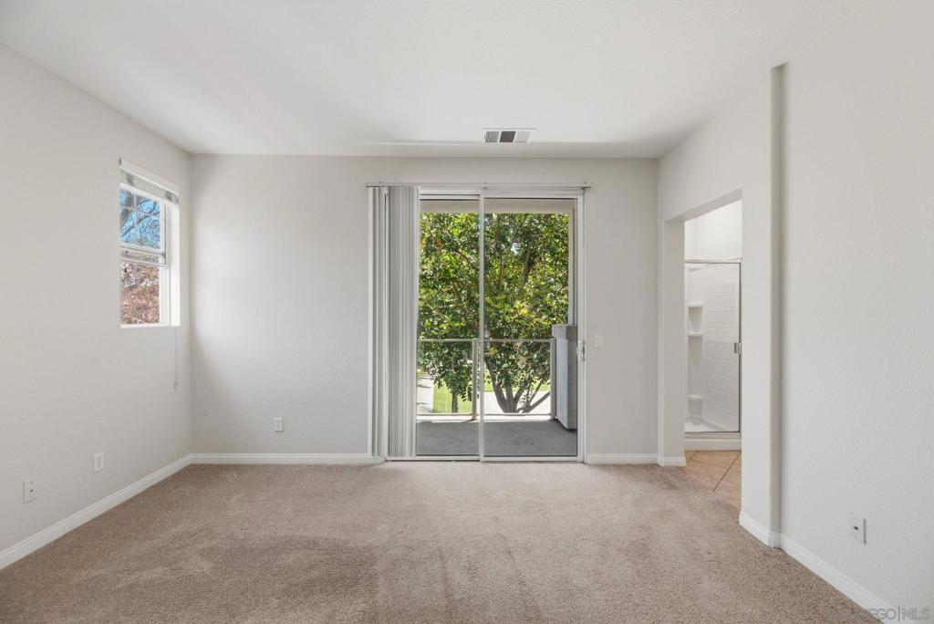 750 Harbor Cliff Way - photo 19
