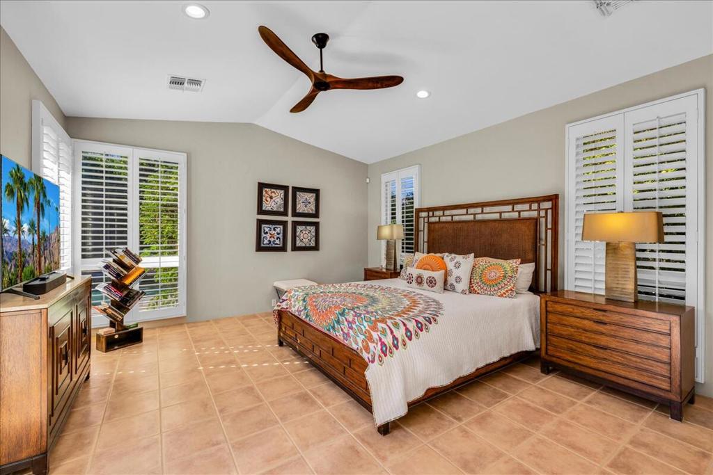 MLS #219138530DA image #18