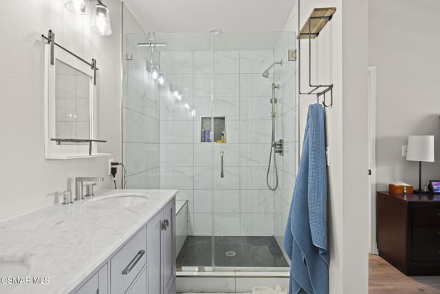 26341 W Bravo Lane, Calabasas CA: https://media.crmls.org/mediaz/90c8e86b-7de6-4fef-9976-2a25177515f2.jpg