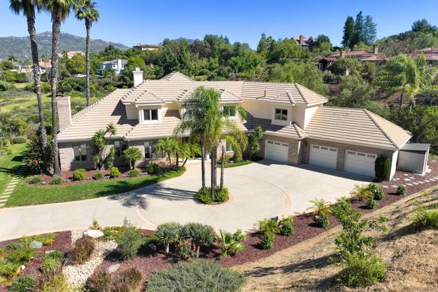 17941 Vista Lomas Dr, Poway CA: https://media.crmls.org/mediaz/90c8fa9b-f790-4bc4-92cf-644bbe057d80.jpg