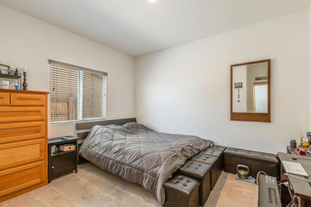 2066 Greenbriar Drive, Los Banos CA: https://media.crmls.org/mediaz/90c96b03-2b37-4ad6-8402-1fd4b17d5a11.jpg