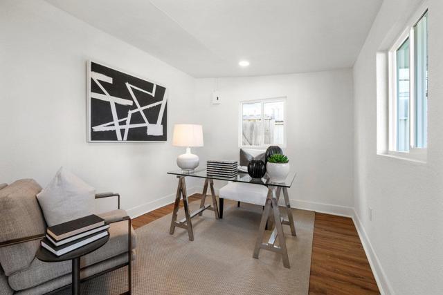 609 Fallon Avenue, San Mateo CA: https://media.crmls.org/mediaz/90ccdc97-5d06-4d6b-a376-ffb67e65d936.jpg