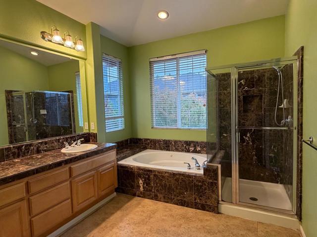 504 Westwind Lane, Redwood City CA: https://media.crmls.org/mediaz/90d052f6-3766-4130-88c4-4a8229999a65.jpg