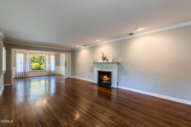 4308 Hayman Avenue, La Canada Flintridge CA: https://media.crmls.org/mediaz/90d1a3dd-593d-42b9-ba84-0ad026e2413b.jpg