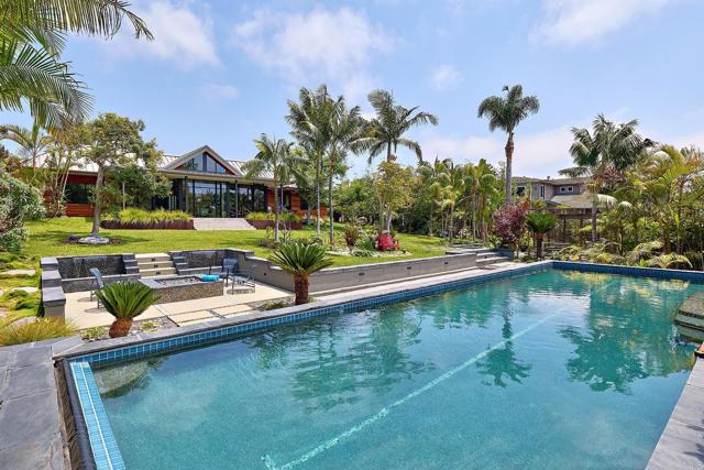 630 Ocean View Avenue, Encinitas CA: https://media.crmls.org/mediaz/90d2917c-bb7b-4f50-ae15-9be5570d9b18.jpg