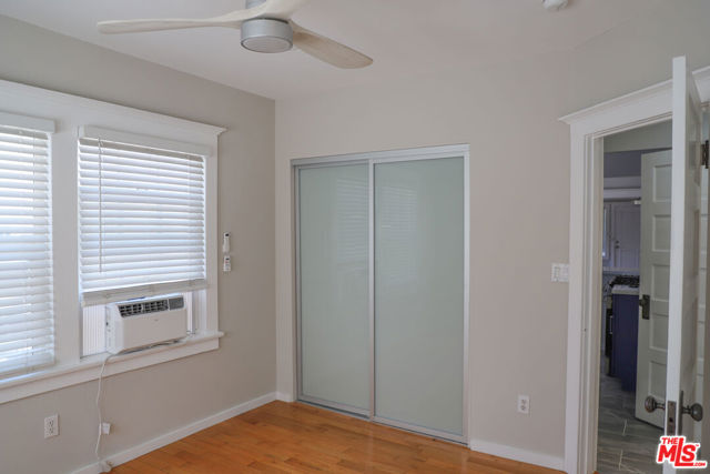 1132 Myra Avenue, Los Angeles CA: https://media.crmls.org/mediaz/90d32214-70e3-4615-8979-2a87d9a744ac.jpg
