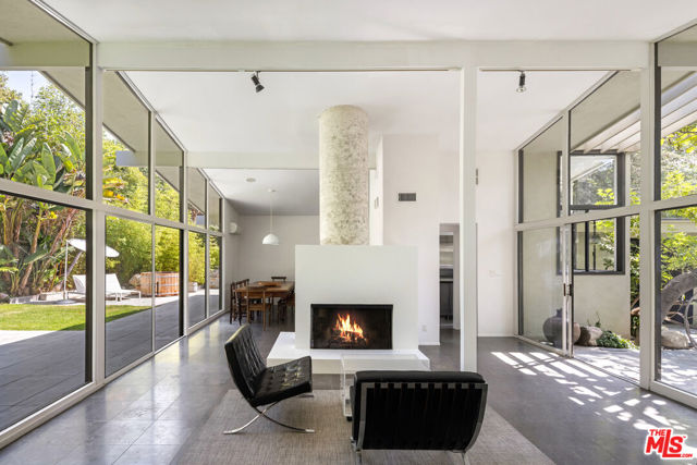 Drew Fenton | 30611 Las Estrellas Drive Malibu CA | MLS: 7423493 Drew Fenton | 30611 Las Estrellas Drive Malibu CA | MLS: 7423493