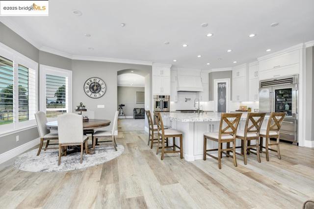 430 Ellisa Ln, Brentwood CA: https://media.crmls.org/mediaz/90d3d9fd-48ff-49c1-aadd-31cabfd16d5a.jpg
