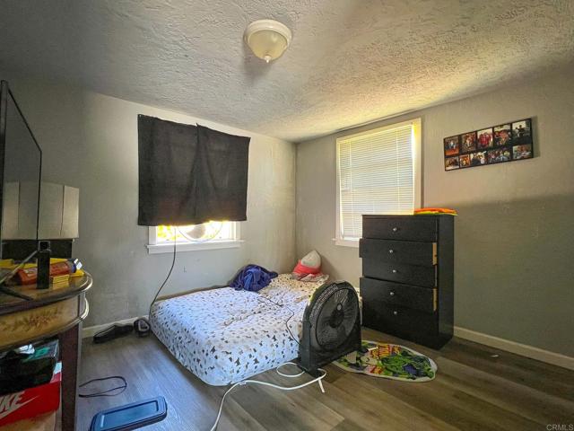 Detail Gallery Image 8 of 21 For 2150 Michael Ave, Stockton,  CA 95206 - 5 Beds | 2 Baths