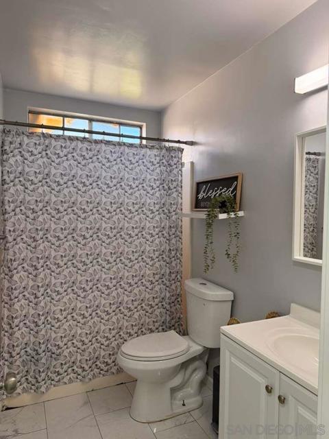 Image 8 of 9 For 3424 Corte Loro