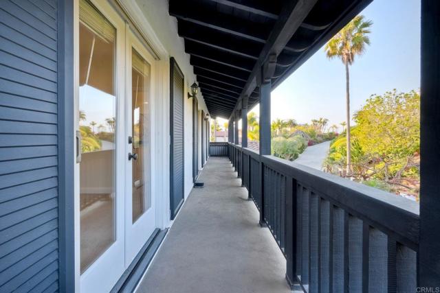 1664 Aryana Drive, Encinitas CA: https://media.crmls.org/mediaz/90d5ae3f-9bcd-4942-925d-687254fa7c7a.jpg