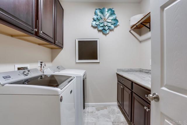11541 Westhill, Lakeside CA: https://media.crmls.org/mediaz/90d5b557-06a6-4700-8c5f-34941f40cb8f.jpg