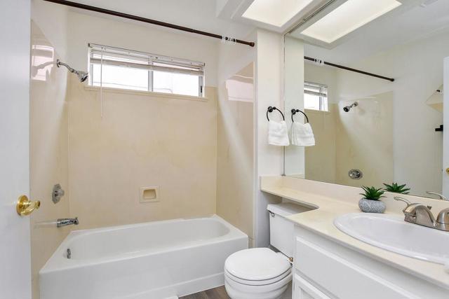 4409 Shannondale Drive, Antioch CA: https://media.crmls.org/mediaz/90d69d04-2f5c-4456-98bd-6676b08650b1.jpg