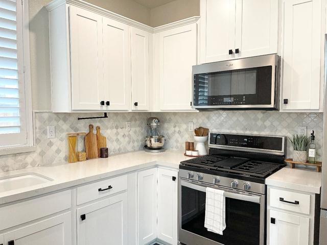 275 E Lawson Avenue, Mountain House CA: https://media.crmls.org/mediaz/90d6d127-50d8-4879-9cf6-4a7e3da0e7ab.jpg