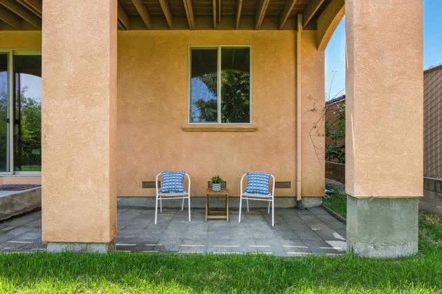 23022 Palazzo Del Kayla, Hayward CA: https://media.crmls.org/mediaz/90d8445b-e9fd-428c-9071-a6136abb7f10.jpg