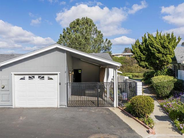 4382 Dowitcher Way, Oceanside CA: https://media.crmls.org/mediaz/90d8b4a3-2b08-48b3-b12b-851ce08c437b.jpg