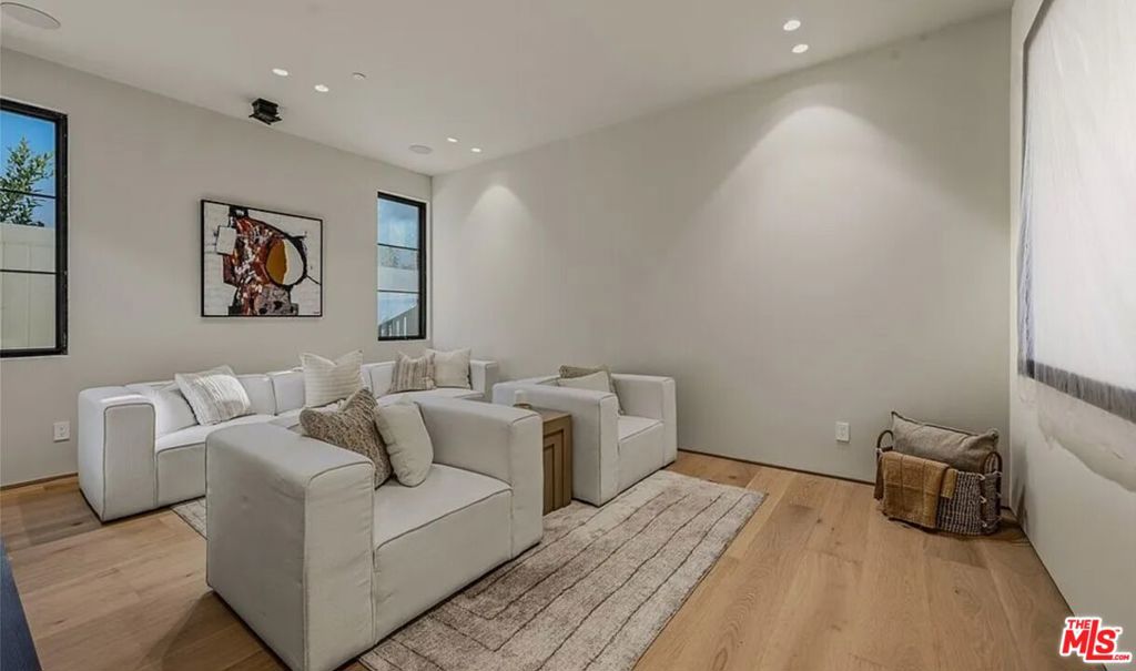 MLS #26863511 image #33