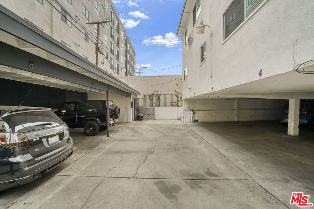 MLS #25534635 img 22