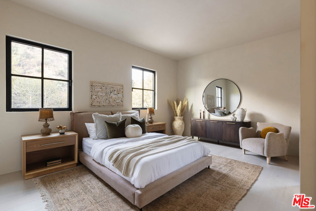 MLS #25572987 img 43