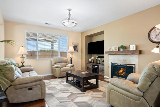 65565 Acoma Avenue, Desert Hot Springs CA: https://media.crmls.org/mediaz/90dc63a6-6b82-4a5e-ba23-a9c3f8774bab.jpg