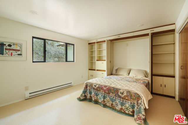 1289 Old Topanga Canyon Road, Topanga CA: https://media.crmls.org/mediaz/90dcecfa-b617-4abd-b1e6-84d0507c882f.jpg