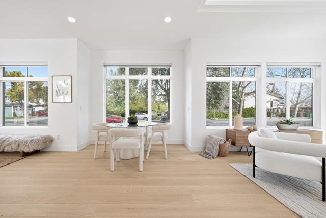 395 Martens Avenue, Mountain View CA: https://media.crmls.org/mediaz/90dd4787-c71e-4d88-81bb-09be303e933a.jpg