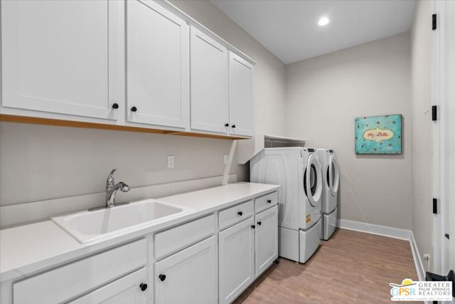 17 Cork Tree, Rancho Mirage CA: https://media.crmls.org/mediaz/90dd707d-3416-4cbc-a1fc-7a68f5912338.jpg