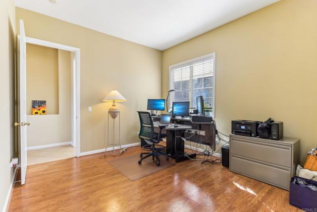 Image 34 of 74 For 2715 Glenview Way
