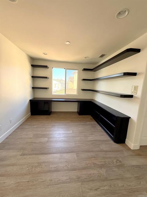 Detail Gallery Image 34 of 52 For 1498 Berry Creek Place, Chula Vista,  CA 91913 - 5 Beds | 4/1 Baths