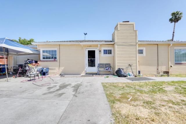 1125 Garden Street, East Palo Alto CA: https://media.crmls.org/mediaz/90dea58f-5e36-4531-9199-866bfe891256.jpg