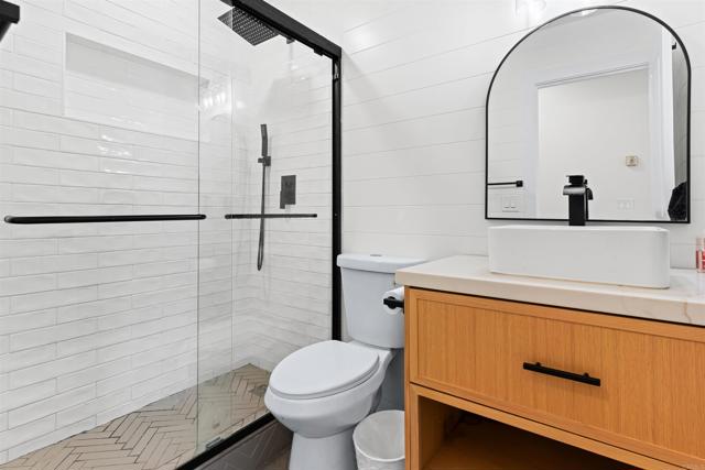 Detail Gallery Image 10 of 44 For 1607 Ginsberg Ct, San Diego,  CA 92114 - 4 Beds | 2 Baths