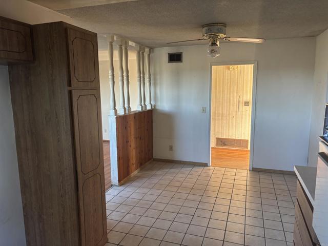 Detail Gallery Image 5 of 12 For 10050 Cristobal Dr, Spring Valley,  CA 91977 - 5 Beds | 2 Baths