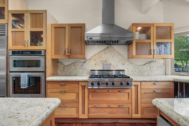 1501 Hidden Valley Road, Soquel CA: https://media.crmls.org/mediaz/90df45f9-8fc0-4317-9a14-6aac45d84480.jpg