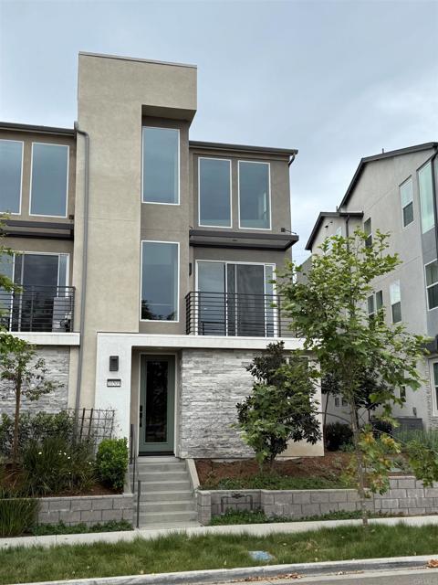 Detail Gallery Image 33 of 33 For 10509 Coupland Way, –,  CA 92126 - 2 Beds | 2/1 Baths