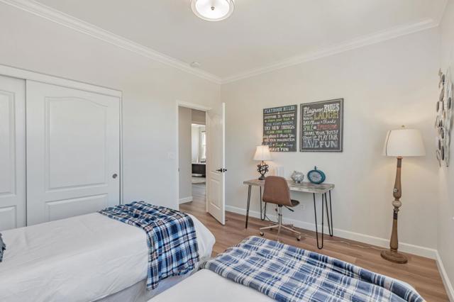 841 E River Parkway, Santa Clara CA: https://media.crmls.org/mediaz/90e1bed6-6414-4d63-b157-bb24f7e0224e.jpg