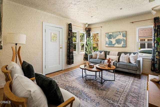 Detail Gallery Image 7 of 32 For 2428 Seneca St, Pasadena,  CA 91107 - 2 Beds | 1/1 Baths