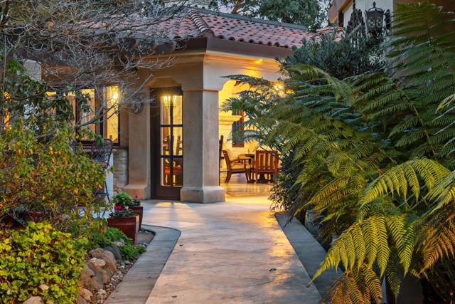 21106 Brush Road, Los Gatos CA: https://media.crmls.org/mediaz/90e22108-89ef-44a9-8ce8-74c8363804e6.jpg