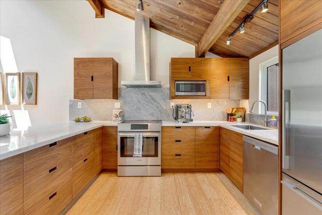 139 Tree Frog Lane, Santa Cruz CA: https://media.crmls.org/mediaz/90e29093-37af-41b1-a0bc-cef3c3e791eb.jpg