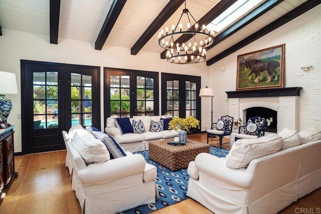 Detail Gallery Image 10 of 26 For 17473 Luna De Miel, Rancho Santa Fe,  CA 92067 - 4 Beds | 4/1 Baths