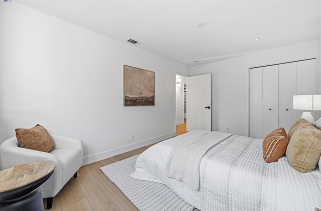 3790 Ruskin Pl, Fremont CA: https://media.crmls.org/mediaz/90e2ccd7-486f-4e6e-9a08-78bbbb92012a.jpg