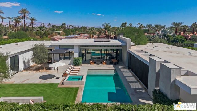 8 Desert Lark Circle, Rancho Mirage, CA 92270