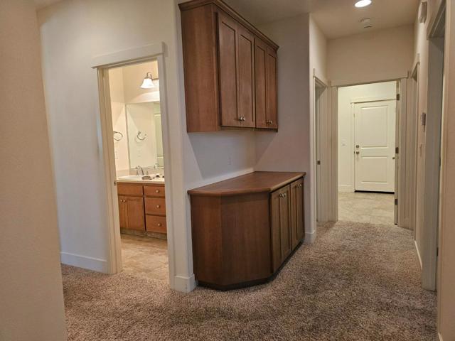 1703 Cobblefield Lane, Los Banos CA: https://media.crmls.org/mediaz/90e39156-ec26-45aa-9bad-72085f9fe60b.jpg