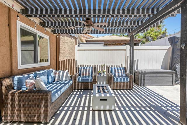 1824 Carolyn Drive, Chula Vista CA: https://media.crmls.org/mediaz/90e40377-3043-4699-8fa1-bedfc2abcf7c.jpg
