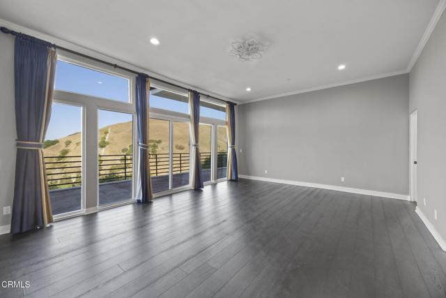 40 Saddlebow Road, Bell Canyon CA: https://media.crmls.org/mediaz/90e4076b-dba4-4abe-bcd1-1483e4195aae.jpg