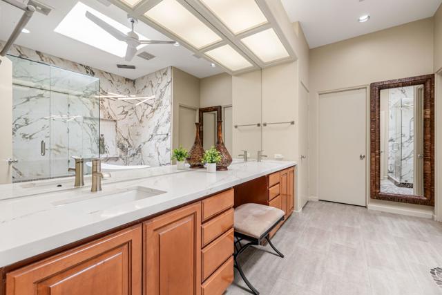 280 Tomahawk Drive, Palm Desert, CA 92211