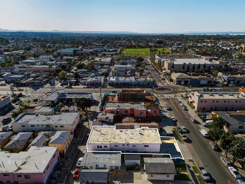 4035 Highland Ave - photo 13