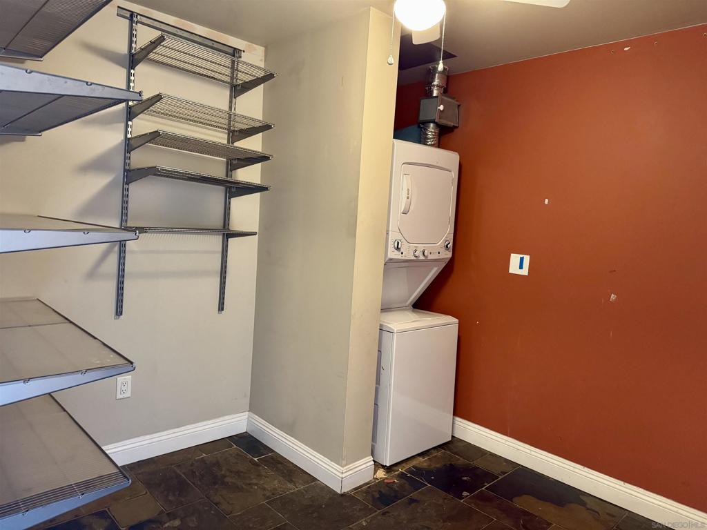 MLS #250035694SD img 9